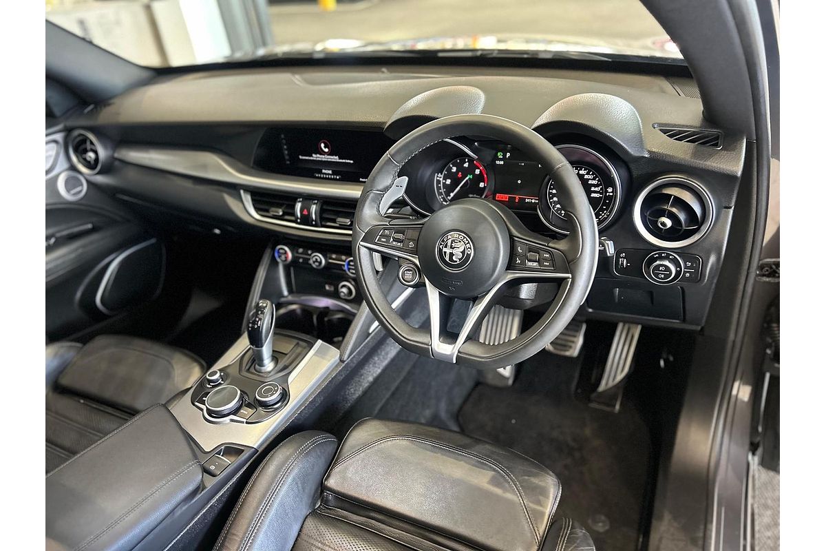 2017 Alfa Romeo Stelvio First Edition
