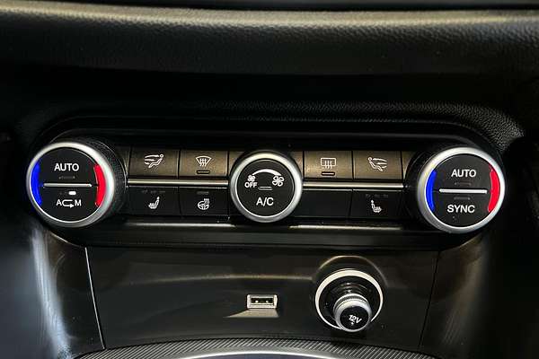 2017 Alfa Romeo Stelvio First Edition
