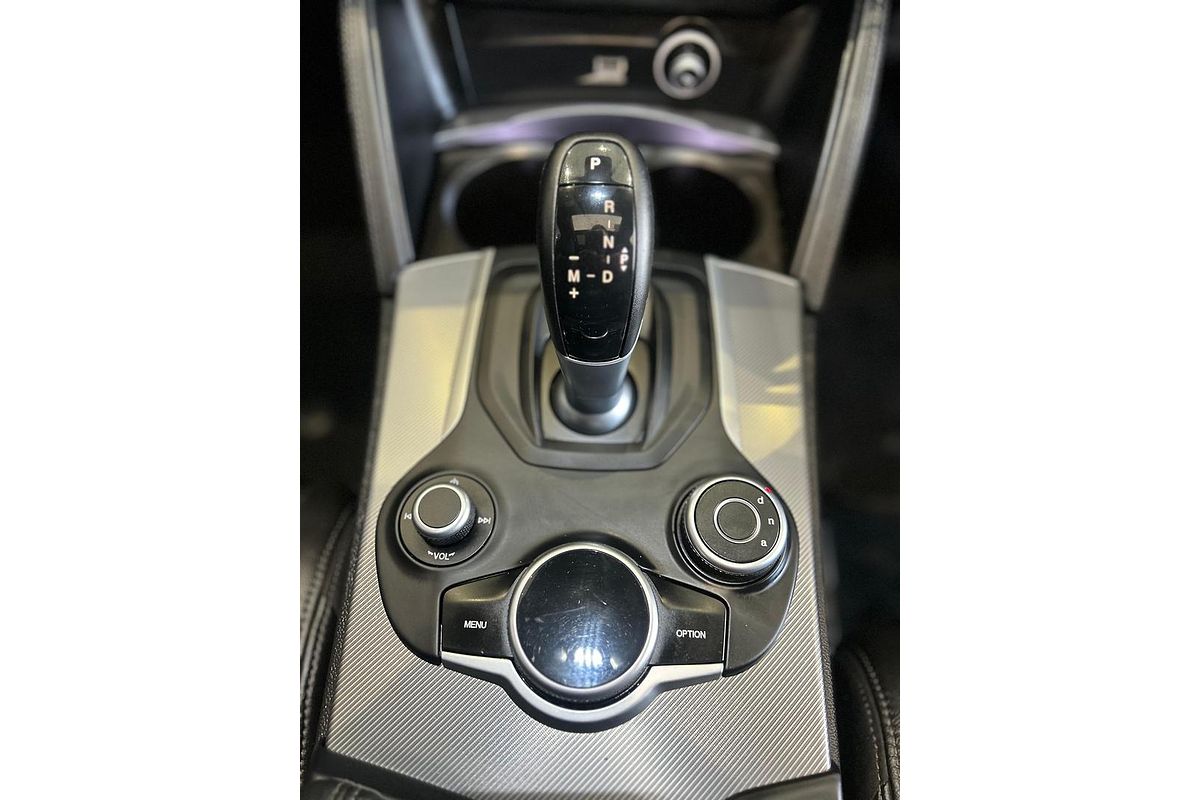 2017 Alfa Romeo Stelvio First Edition