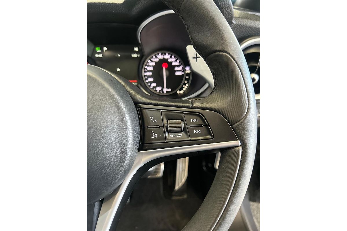 2017 Alfa Romeo Stelvio First Edition