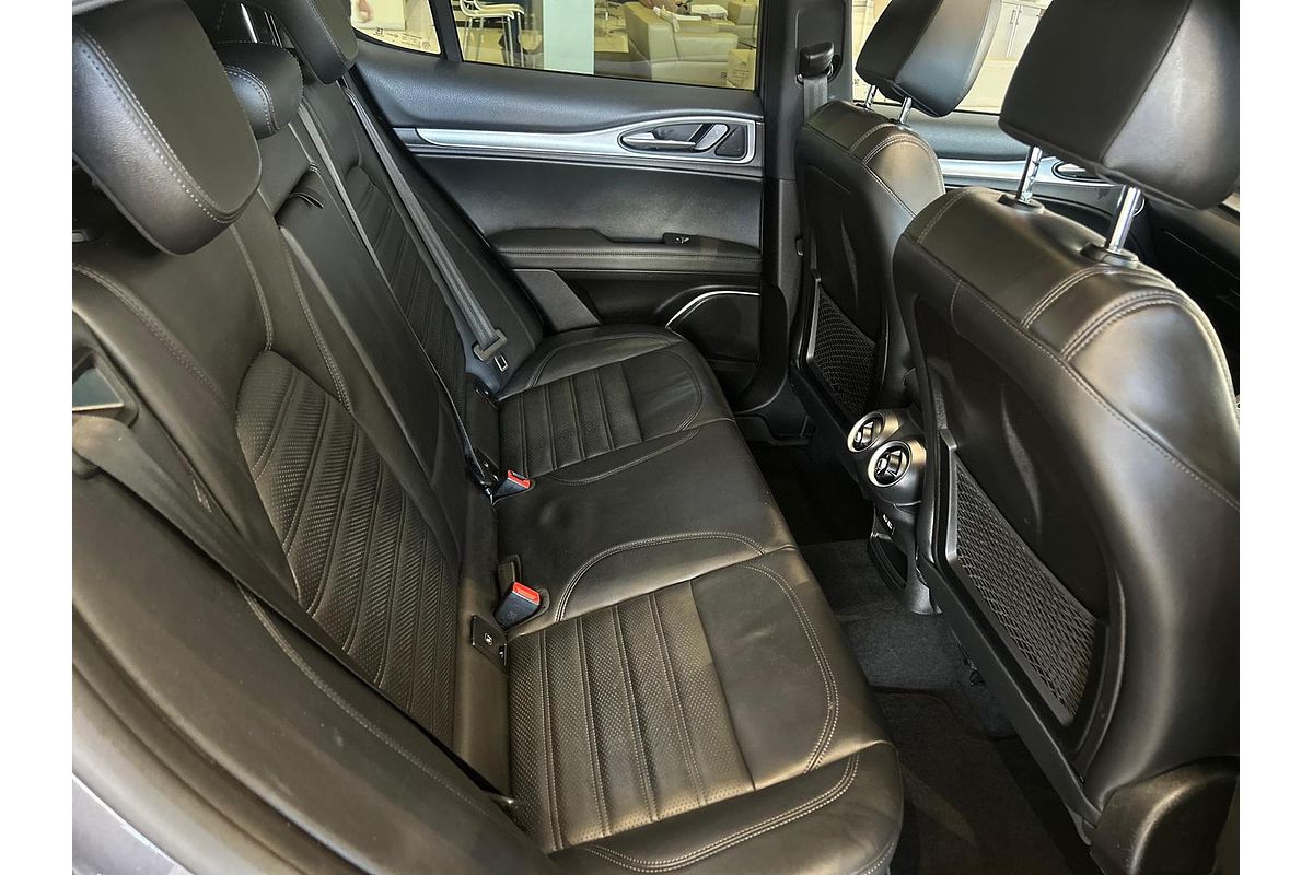 2017 Alfa Romeo Stelvio First Edition