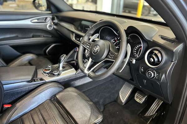2017 Alfa Romeo Stelvio First Edition