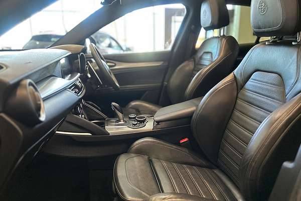 2017 Alfa Romeo Stelvio First Edition