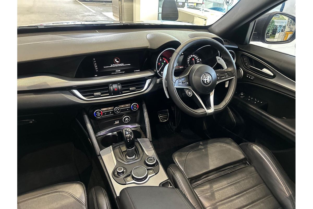 2017 Alfa Romeo Stelvio First Edition