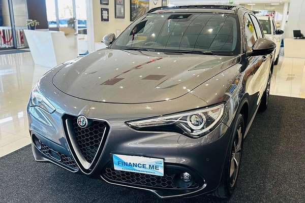 2017 Alfa Romeo Stelvio First Edition