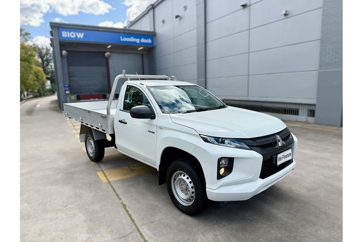 2021 Mitsubishi Triton GLX MR