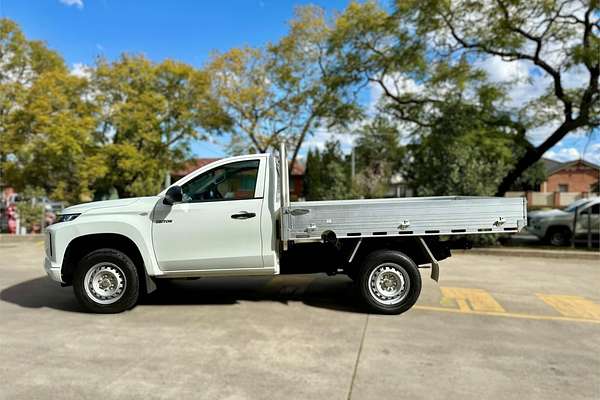 2021 Mitsubishi Triton GLX MR