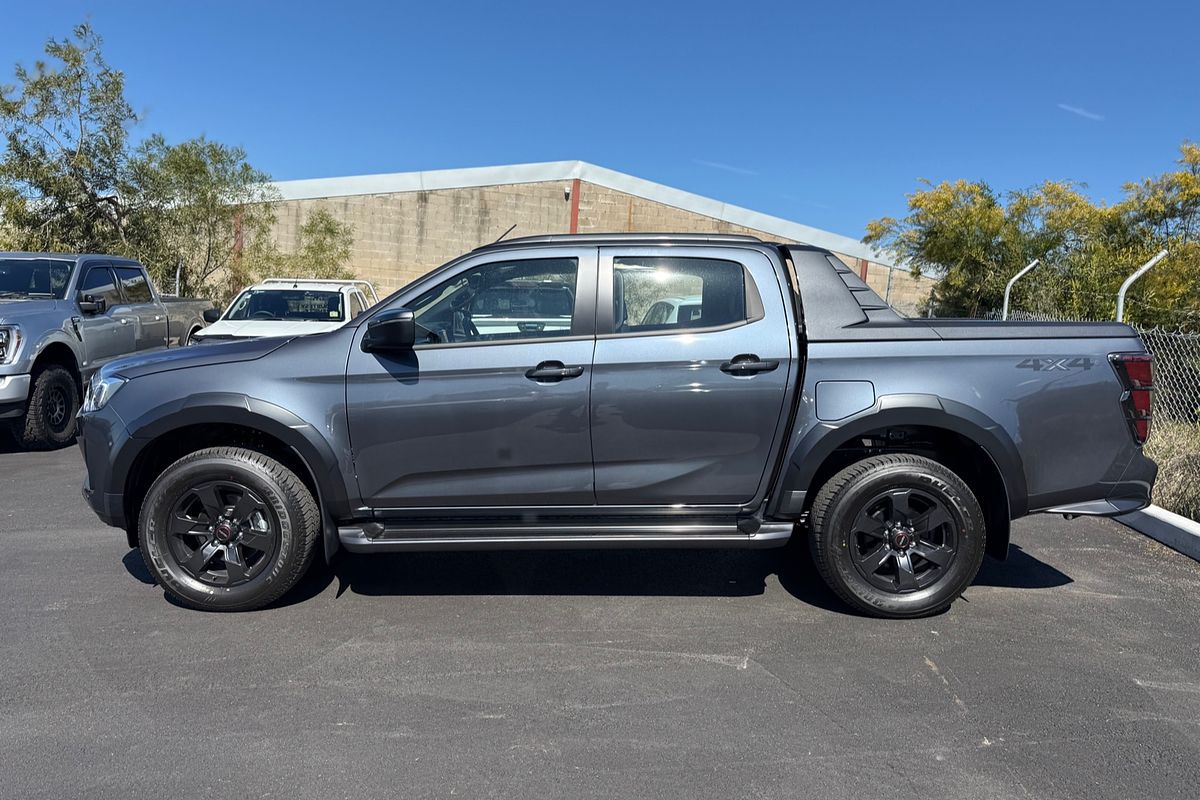 2025 Isuzu D-MAX X-TERRAIN 4X4