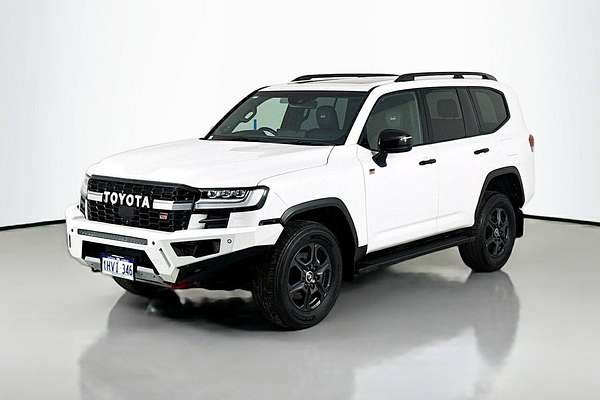 2023 Toyota Landcruiser GR Sport FJA300R