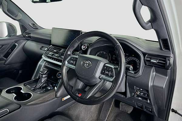 2023 Toyota Landcruiser GR Sport FJA300R