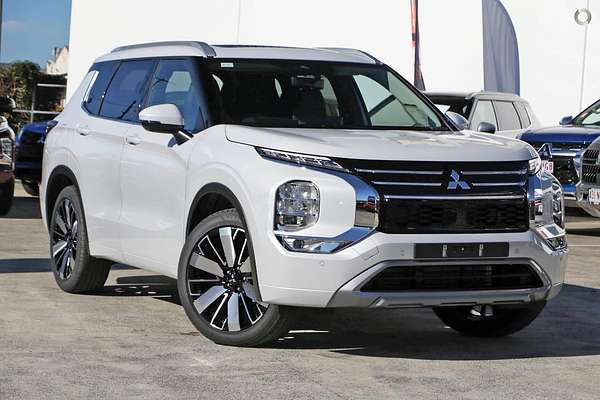 2025 Mitsubishi Outlander Exceed ZM