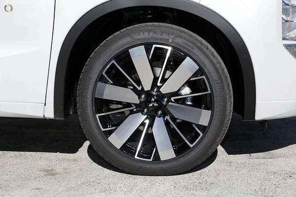 2025 Mitsubishi Outlander Exceed ZM