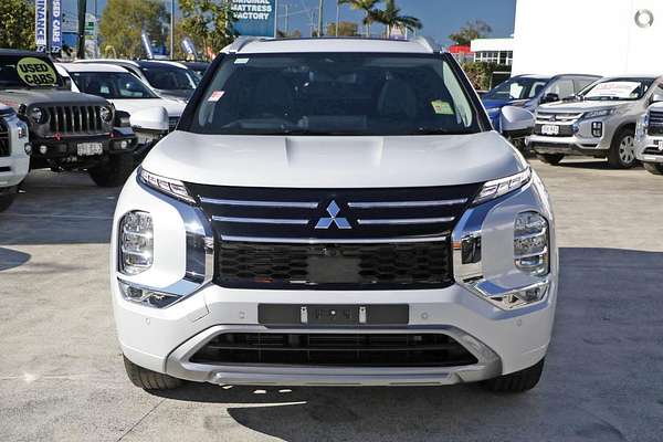 2025 Mitsubishi Outlander Exceed ZM