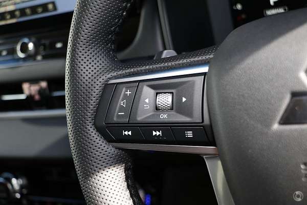 2025 Mitsubishi Outlander Exceed ZM