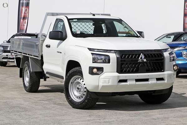 2025 Mitsubishi Triton GLX MV 4X4