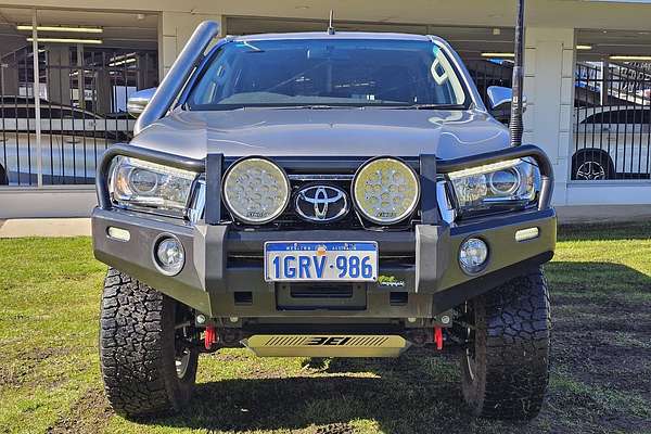 2018 Toyota Hilux SR5 GUN126R 4X4