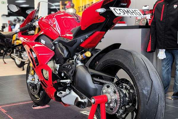 2022 Ducati Panigale V4 PANIGALE V4 S