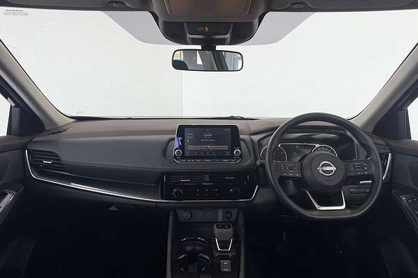 2025 Nissan X-TRAIL ST T33