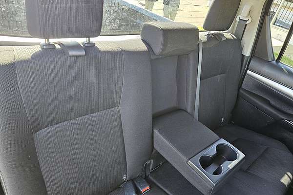 2018 Toyota Hilux SR5 GUN126R 4X4