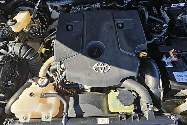 2018 Toyota Hilux SR5 GUN126R 4X4