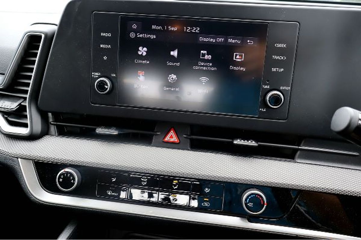 2022 Kia Sportage S NQ5