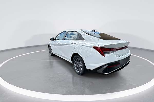 2025 Hyundai i30 Elite Hybrid CN7.V2