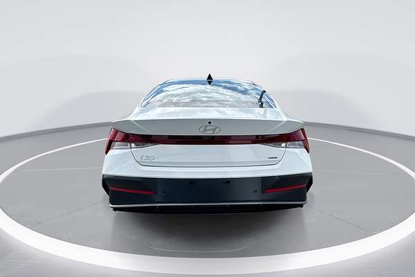 2025 Hyundai i30 Elite Hybrid CN7.V2