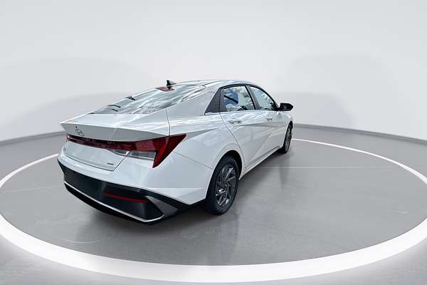 2025 Hyundai i30 Elite Hybrid CN7.V2