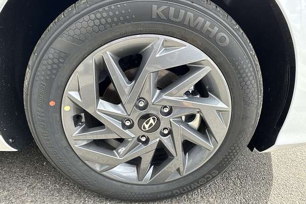 2025 Hyundai i30 Elite Hybrid CN7.V2