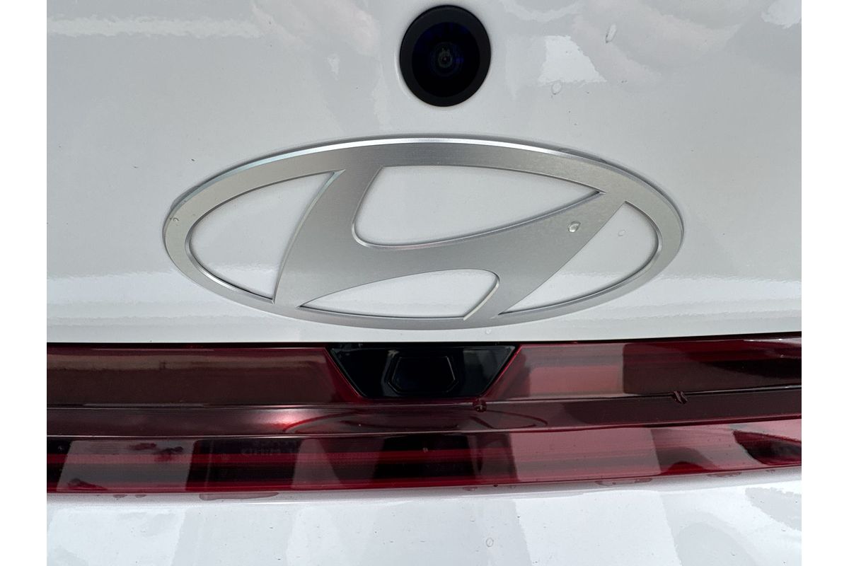 2025 Hyundai i30 Elite Hybrid CN7.V2