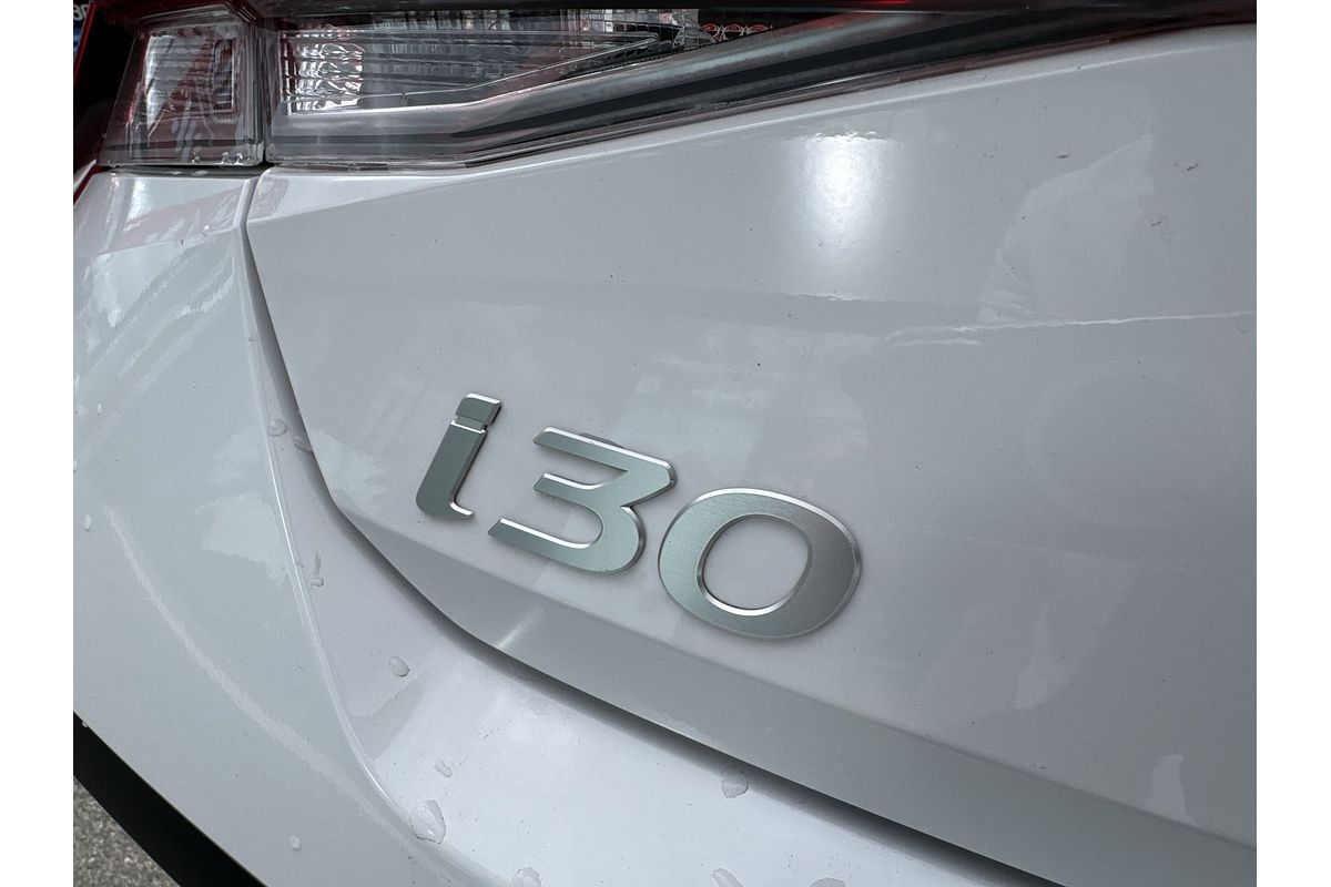 2025 Hyundai i30 Elite Hybrid CN7.V2