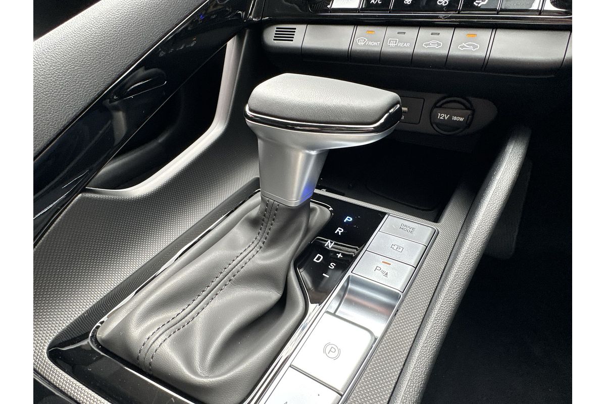 2025 Hyundai i30 Elite Hybrid CN7.V2
