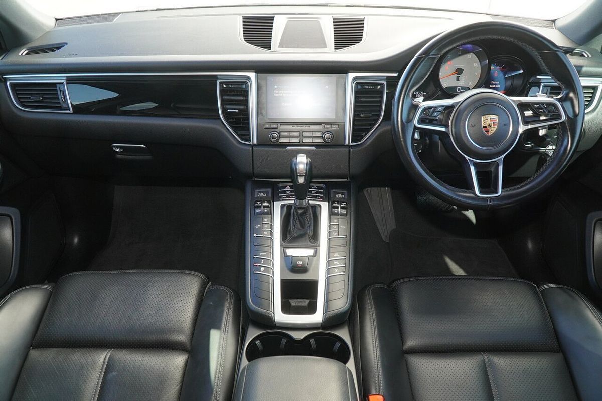 2018 Porsche Macan S 95B