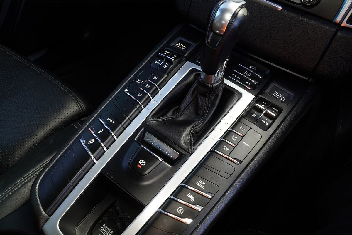 2018 Porsche Macan S 95B