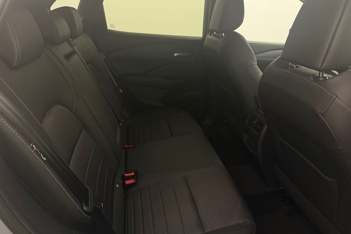 2023 Nissan QASHQAI ST-L J12