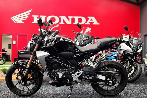 2022 Honda CB 300RA