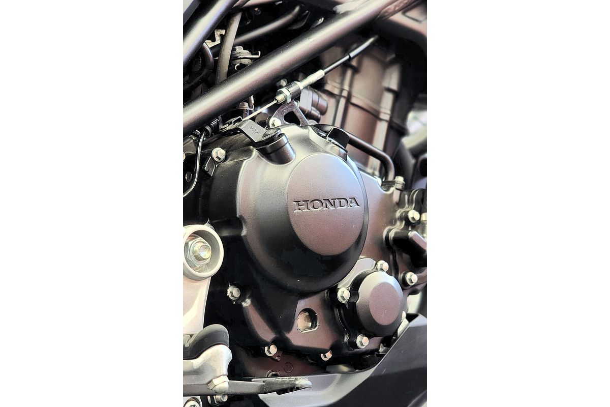 2022 Honda CB 300RA