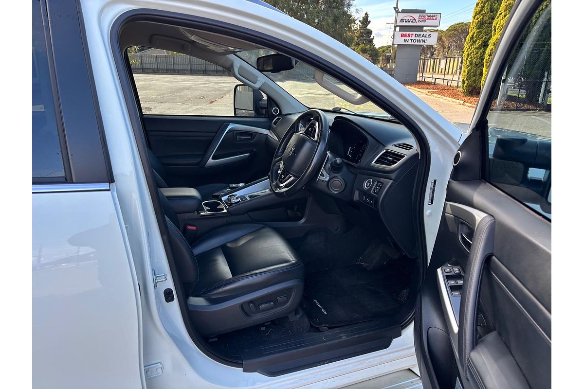 2023 Mitsubishi Pajero Sport Exceed QF