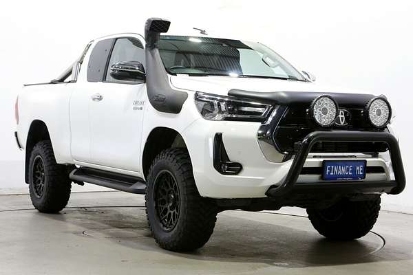 2021 Toyota Hilux SR5 GUN126R 4X4
