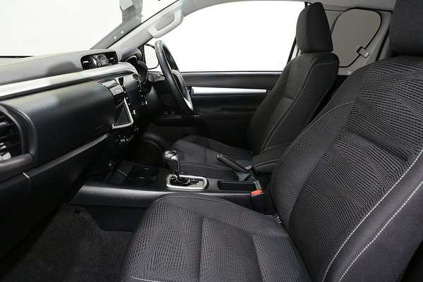 2021 Toyota Hilux SR5 GUN126R 4X4