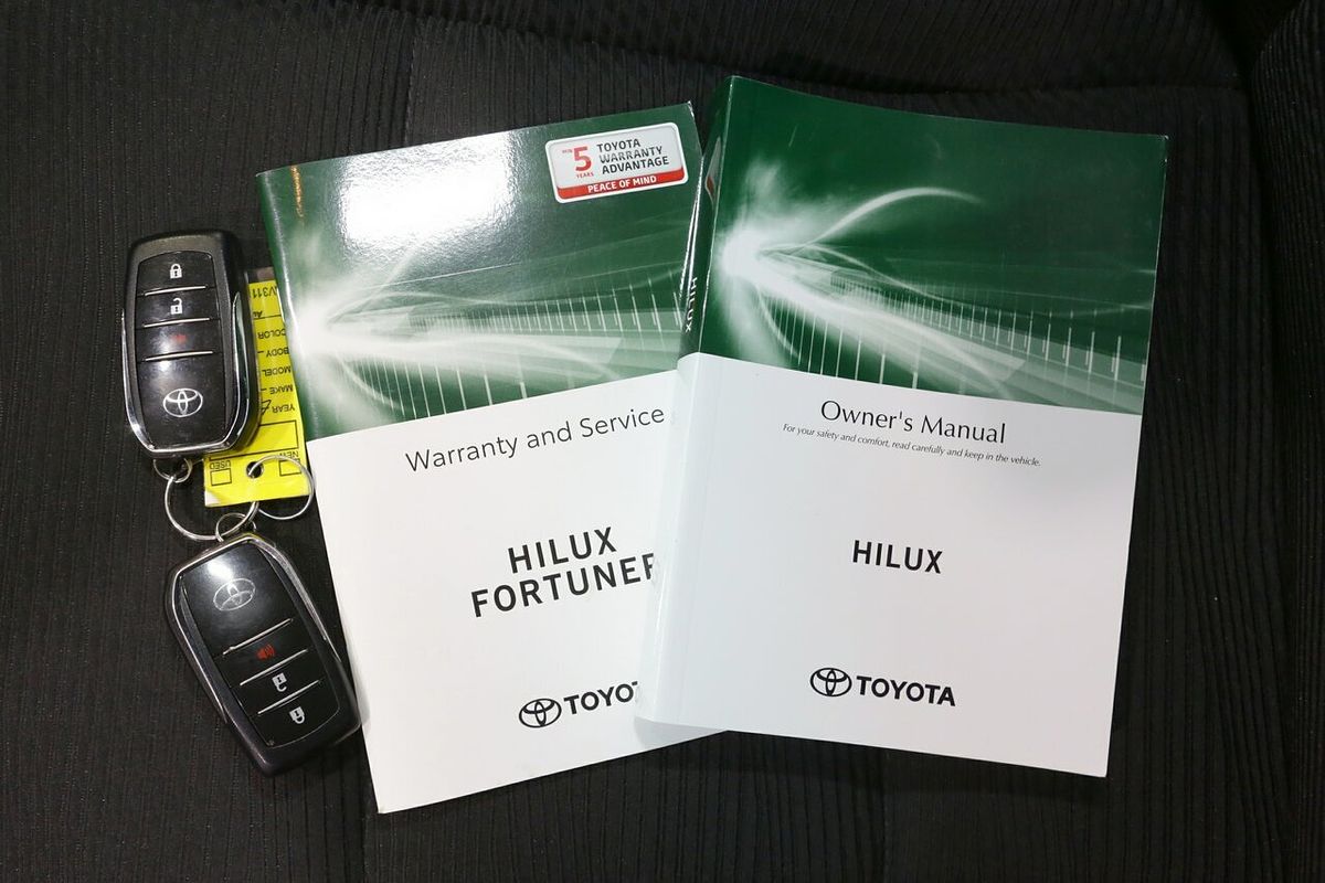 2021 Toyota Hilux SR5 GUN126R 4X4