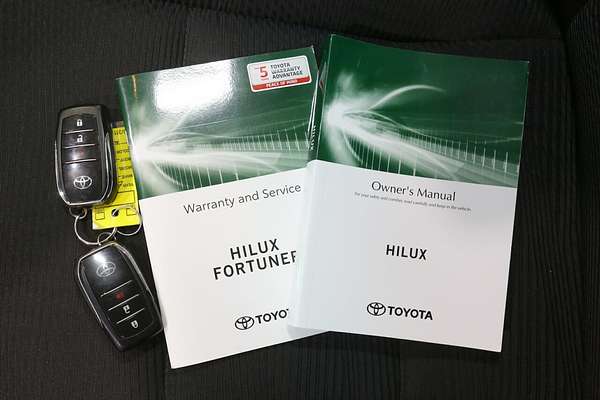 2021 Toyota Hilux SR5 GUN126R 4X4