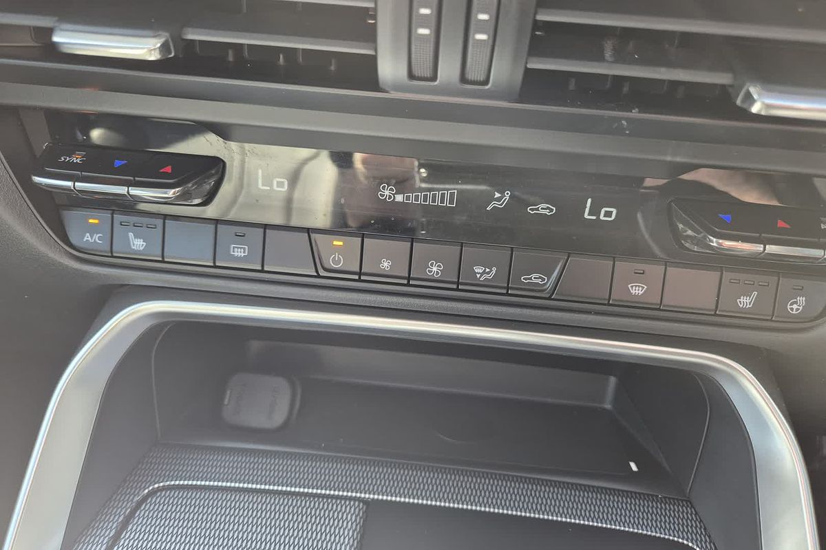 2024 Mazda CX-60 G40e GT KH Series
