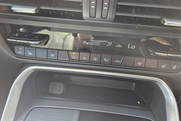 2024 Mazda CX-60 G40e GT KH Series