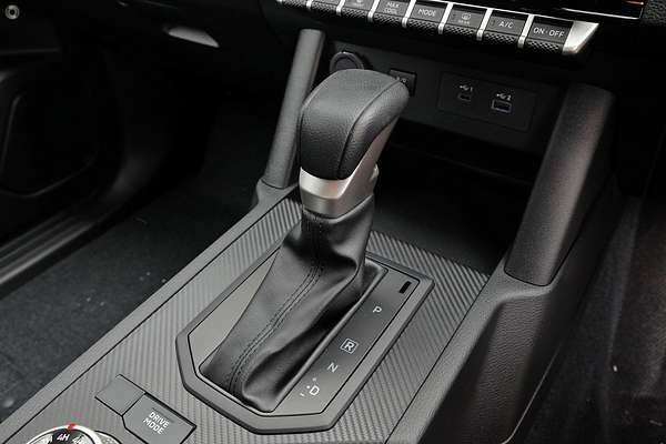 2025 Mitsubishi Triton GLX-R MV 4X4