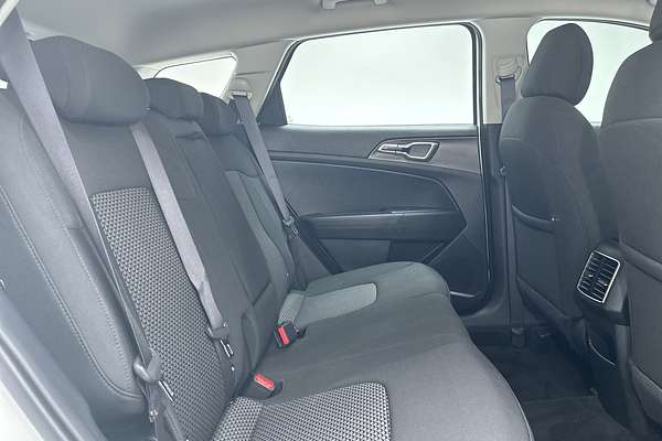 2024 Kia Sportage S NQ5