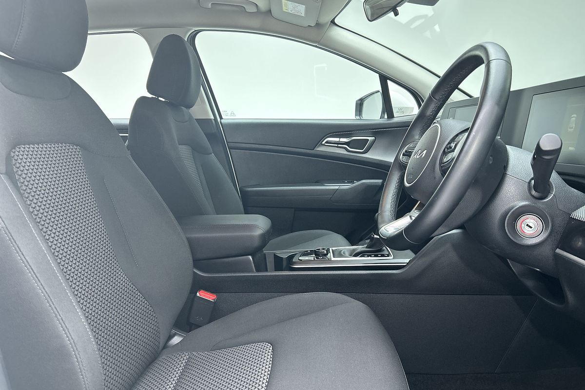 2024 Kia Sportage S NQ5