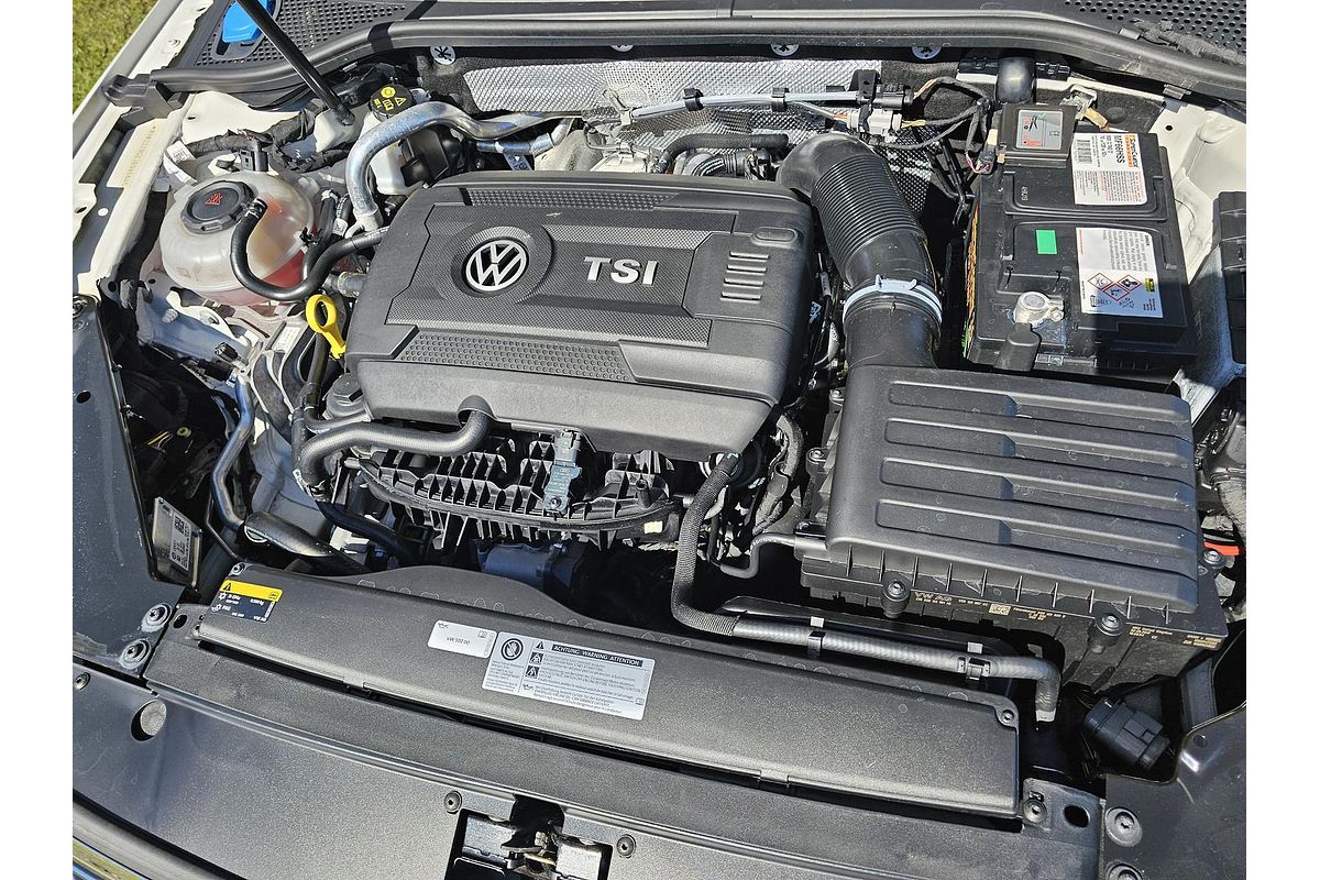 2017 Volkswagen Passat 206TSI R-Line B8