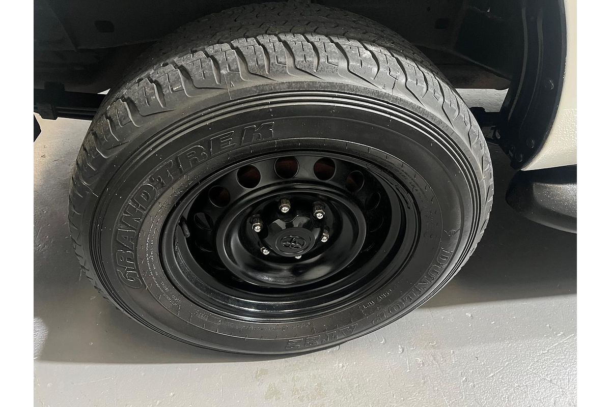 2019 Toyota Hilux SR GUN126R 4X4