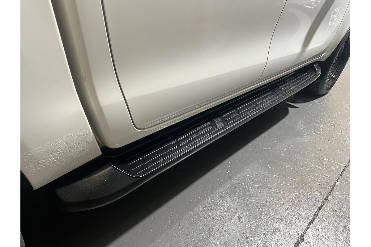 2019 Toyota Hilux SR GUN126R 4X4